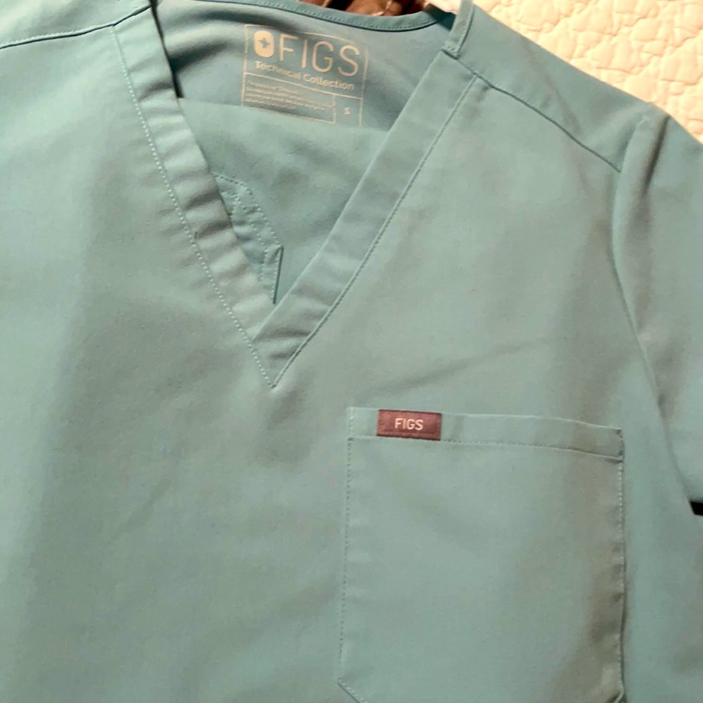 Figs Scrubs